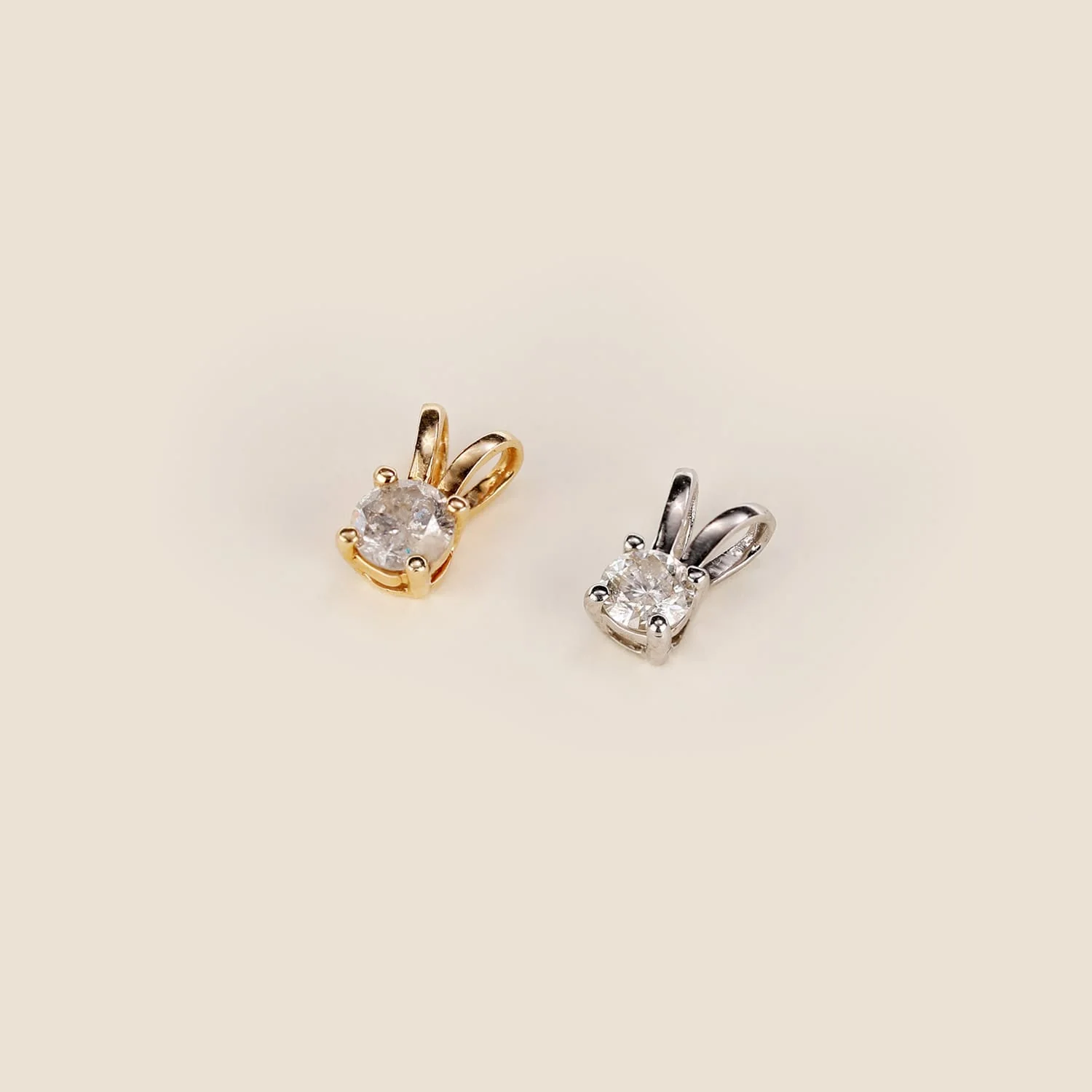 Round .15ct Diamond Solitaire Pendant - Image 3