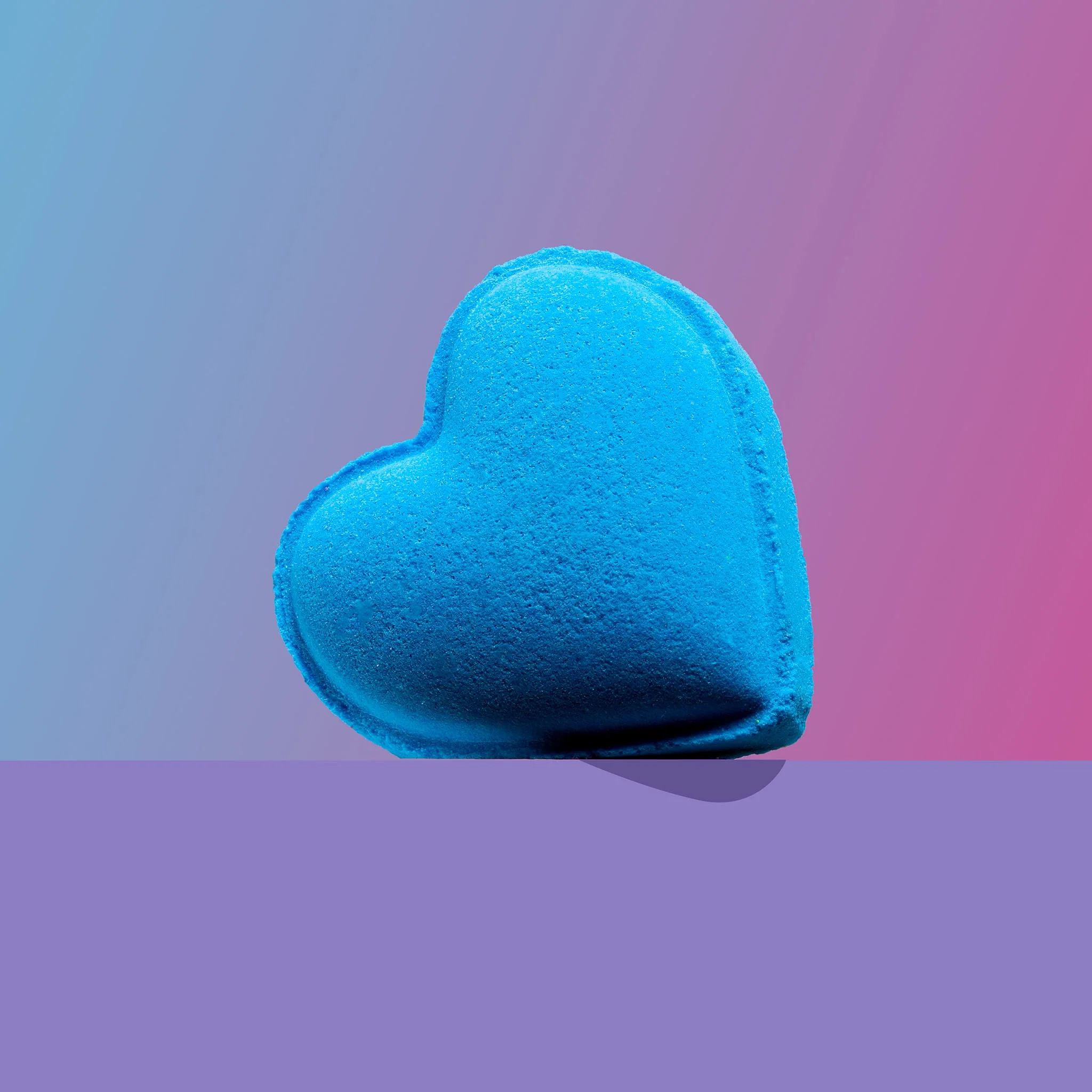 Love Bomb Luxury Bath Bomb + Genuine Diamond - Image 3