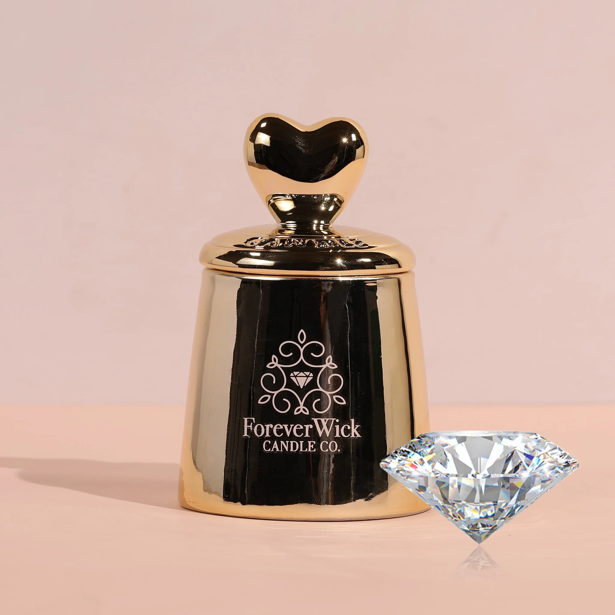 The Golden Heart Luxury Diamond Candle - Image 3